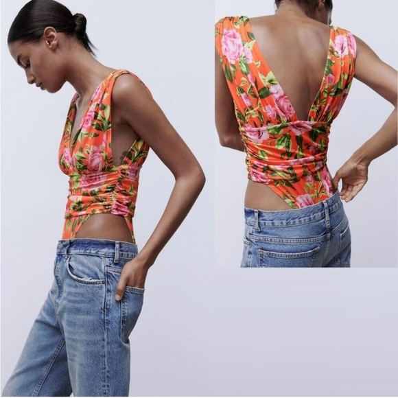 Zara Red Floral V-Neck Bodysuit NWT - Picture 11 of 11